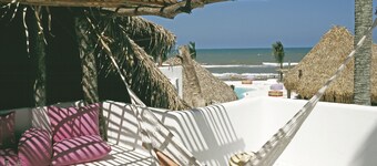 Azucar, Monte Gordo, a Member of Design Hotels