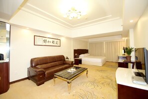 Flat-screen TV - Overseas Chinese Friendship Hotel (Guangzhou)