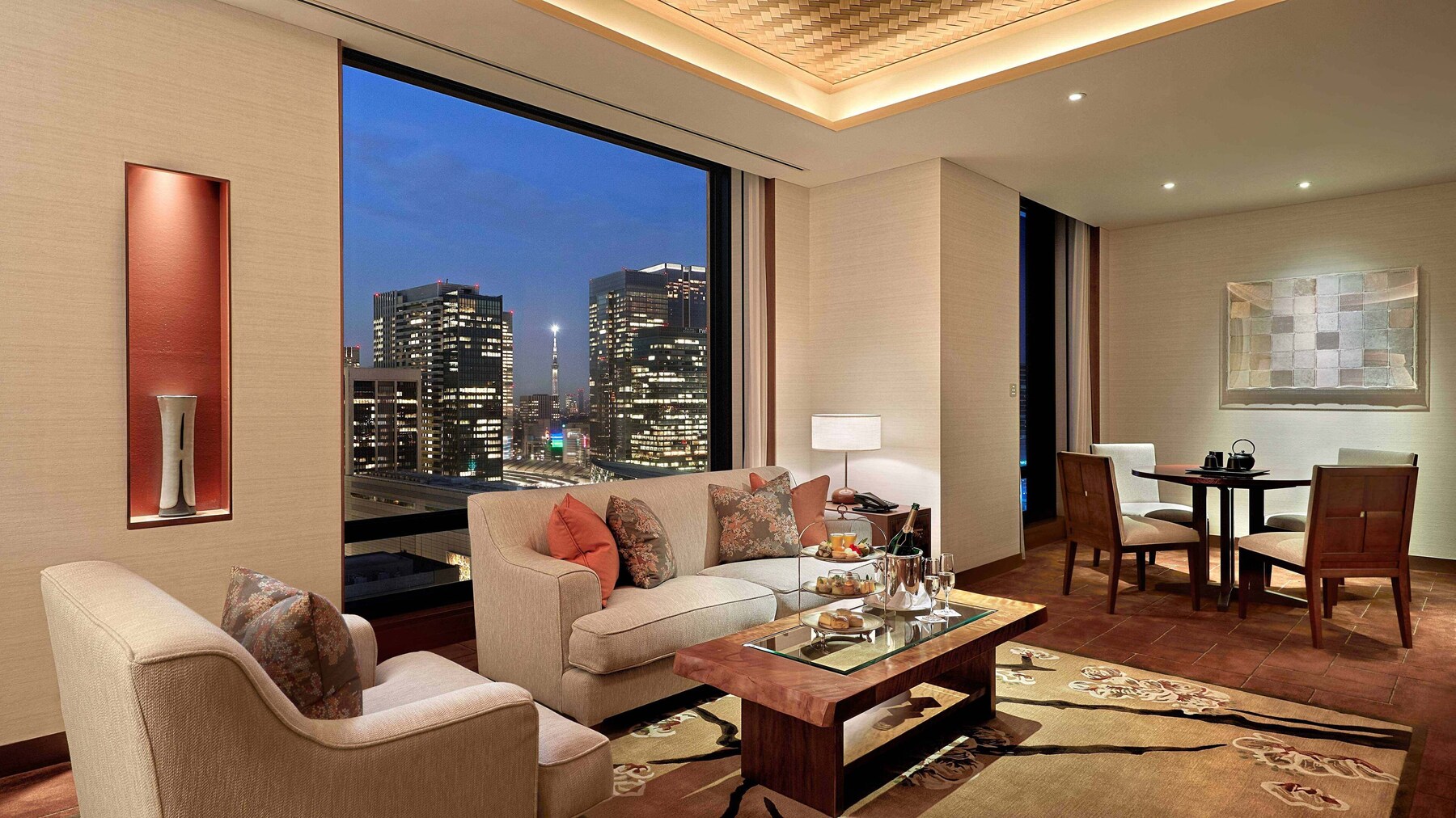 The Marunouchi Suite | Egyptian cotton sheets, premium bedding, down comforters, pillowtop beds