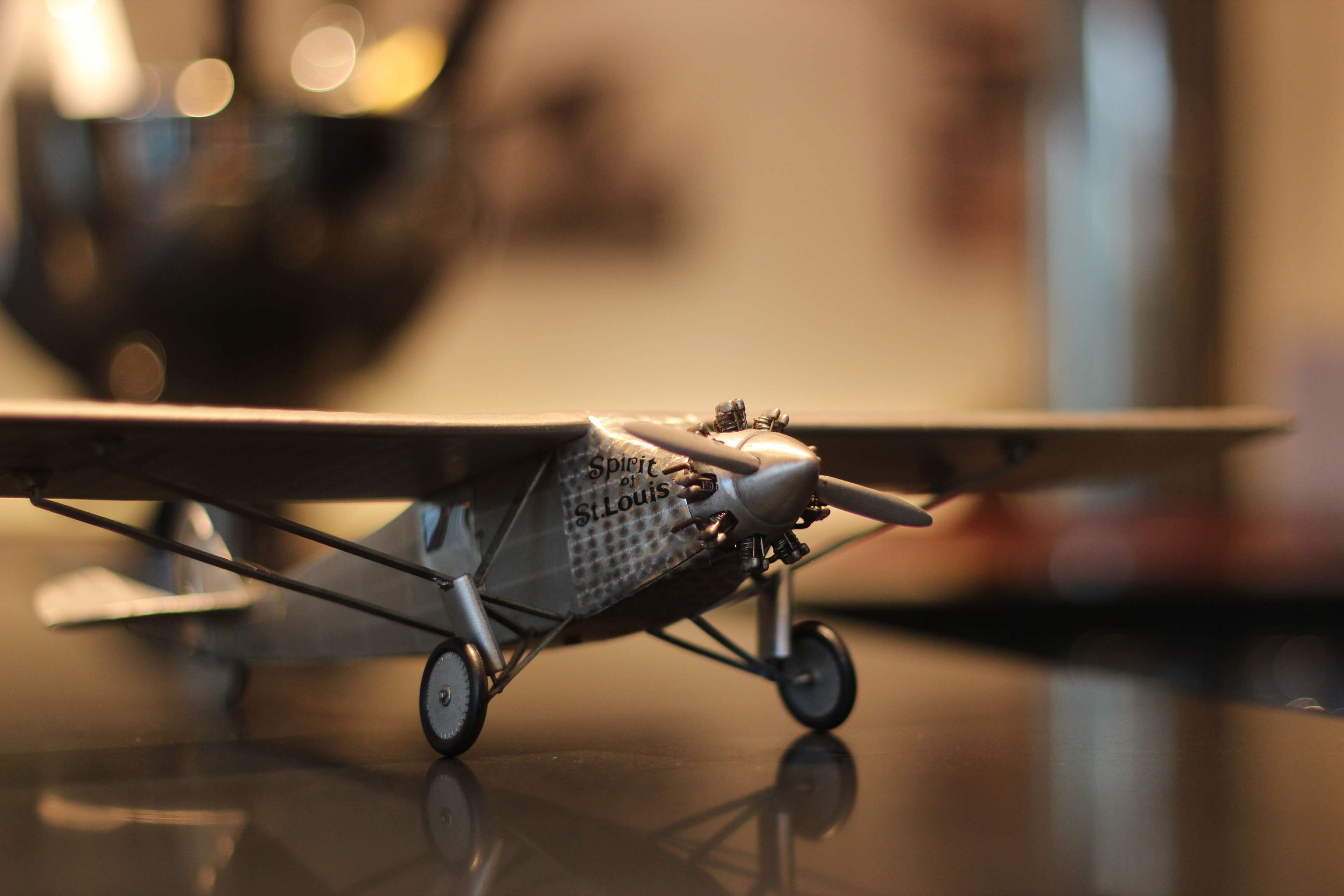 lunch and dinner served