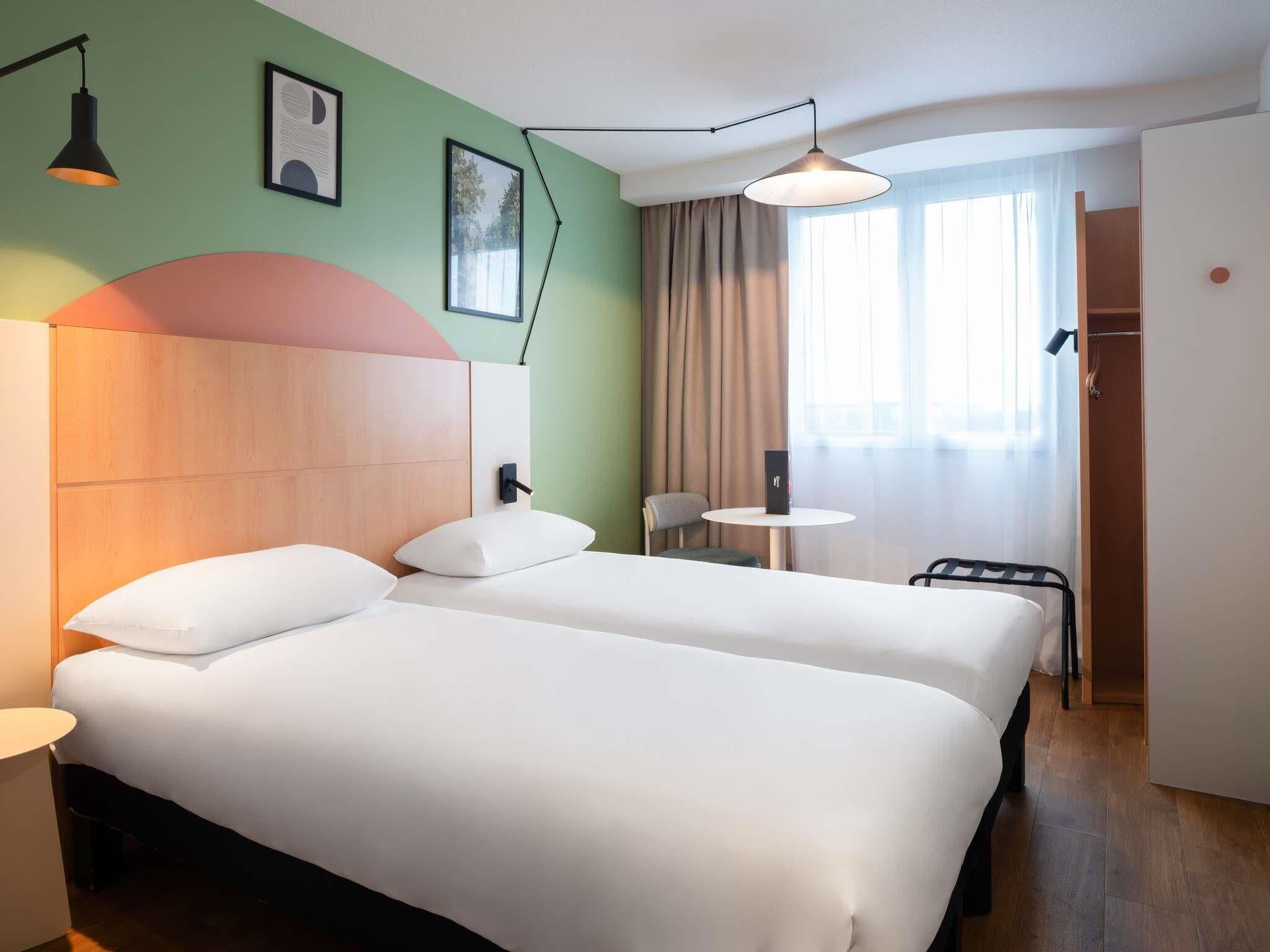 Standard Room, 2 Twin Beds | In-room safe, desk, soundproofing, iron/ironing board