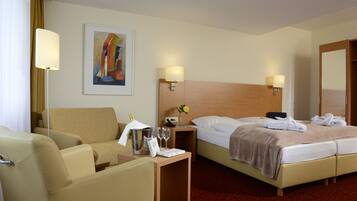 Deluxe Double Room, Sauna, River View