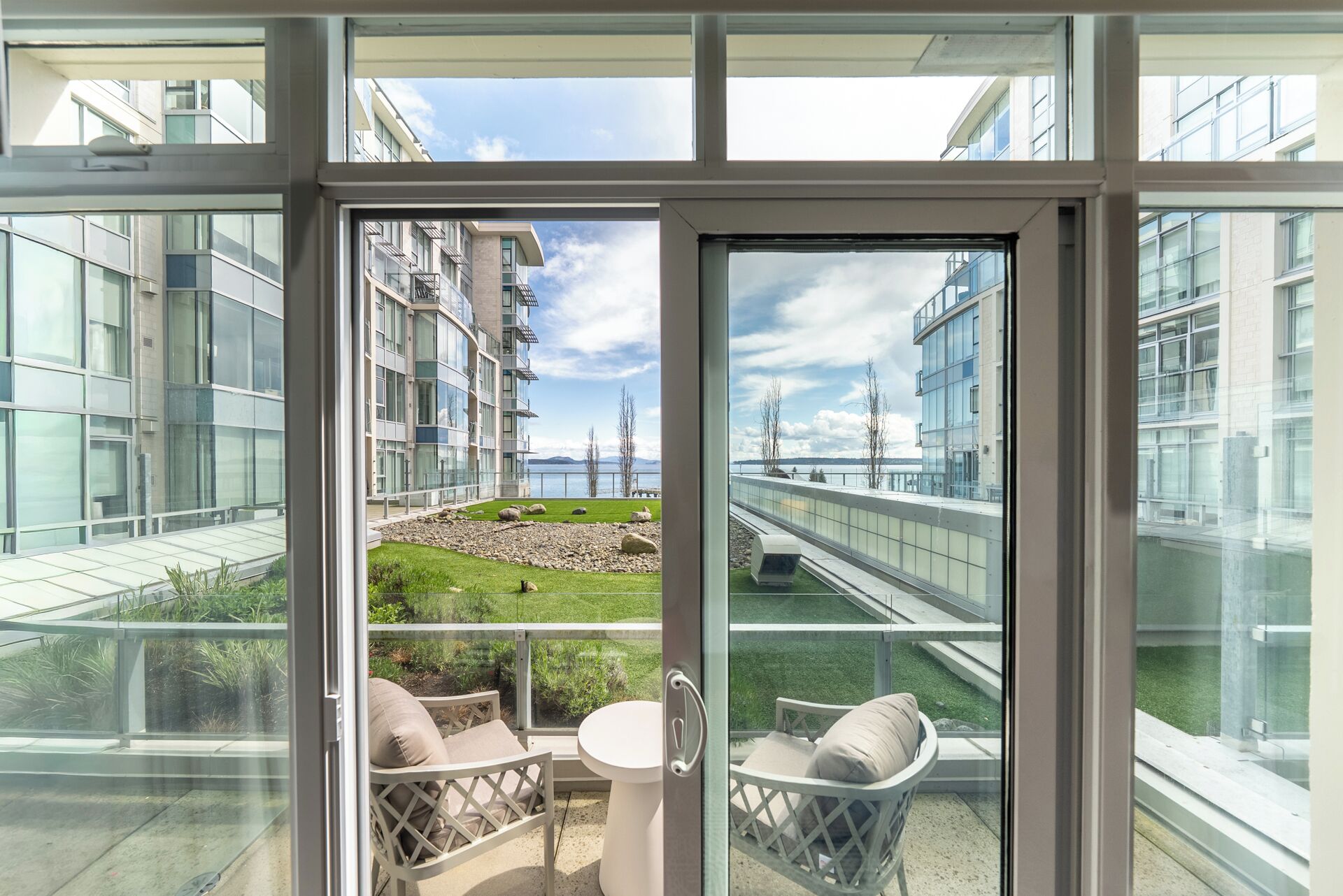 Seaview King with Balcony | Balcony view