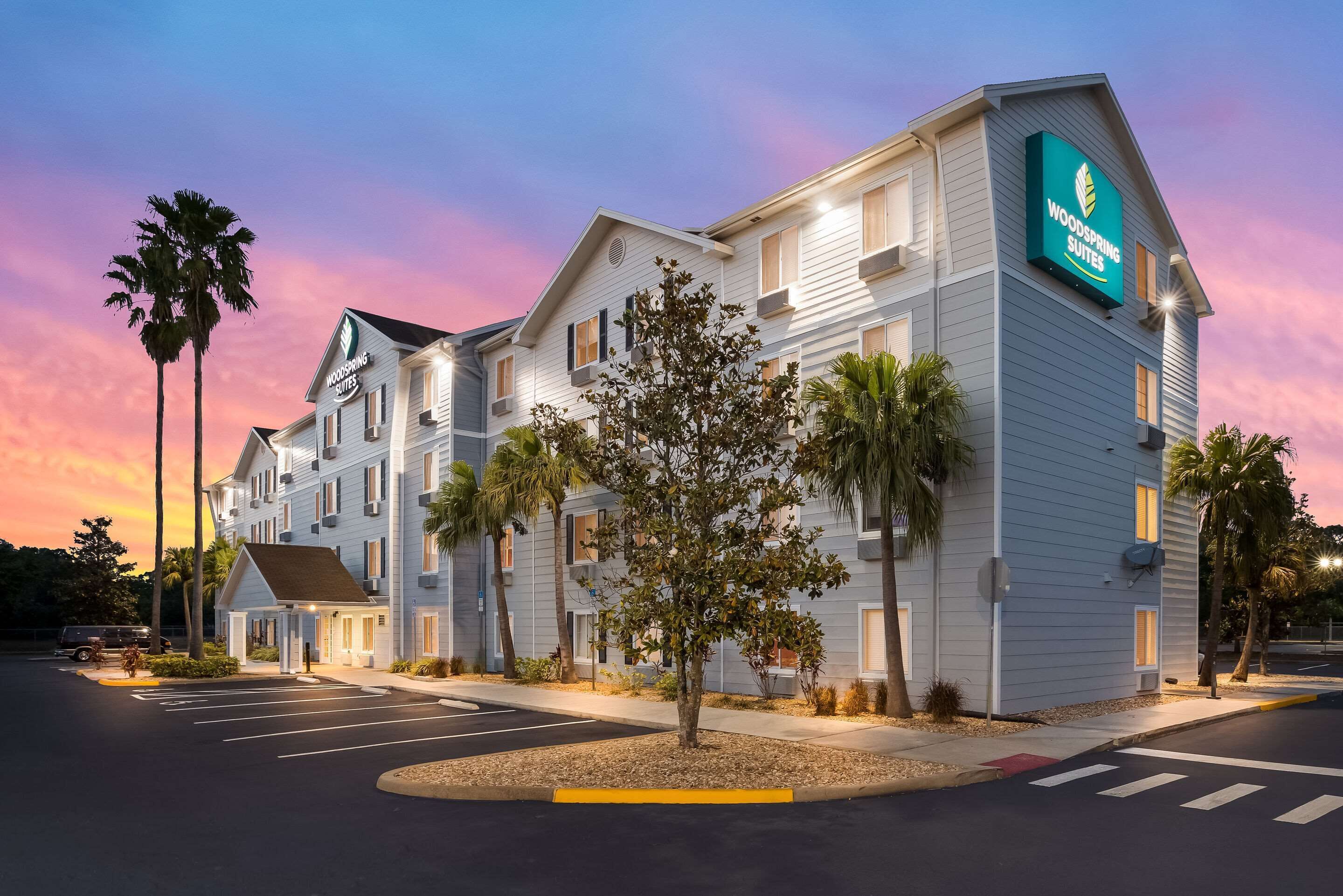 Photo - WoodSpring Suites Orlando North - Maitland