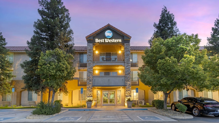 Best Western Visalia Hotel