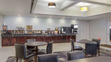 Free daily buffet breakfast