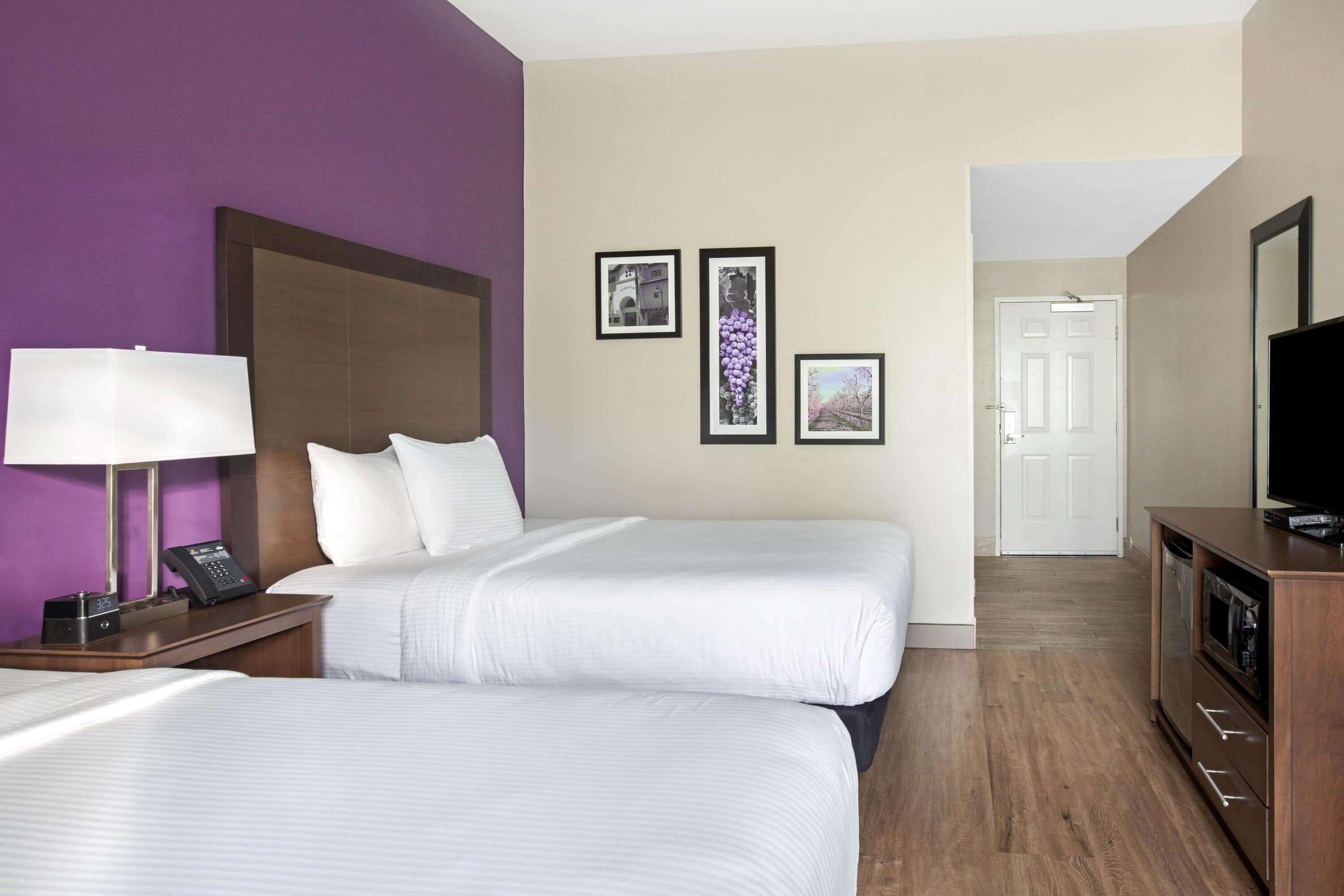 room, 2 double beds, accessible, non smoking (mobility/hearing, tub w grab bars) | premium bedding, down duvets, pillow-top beds, desk