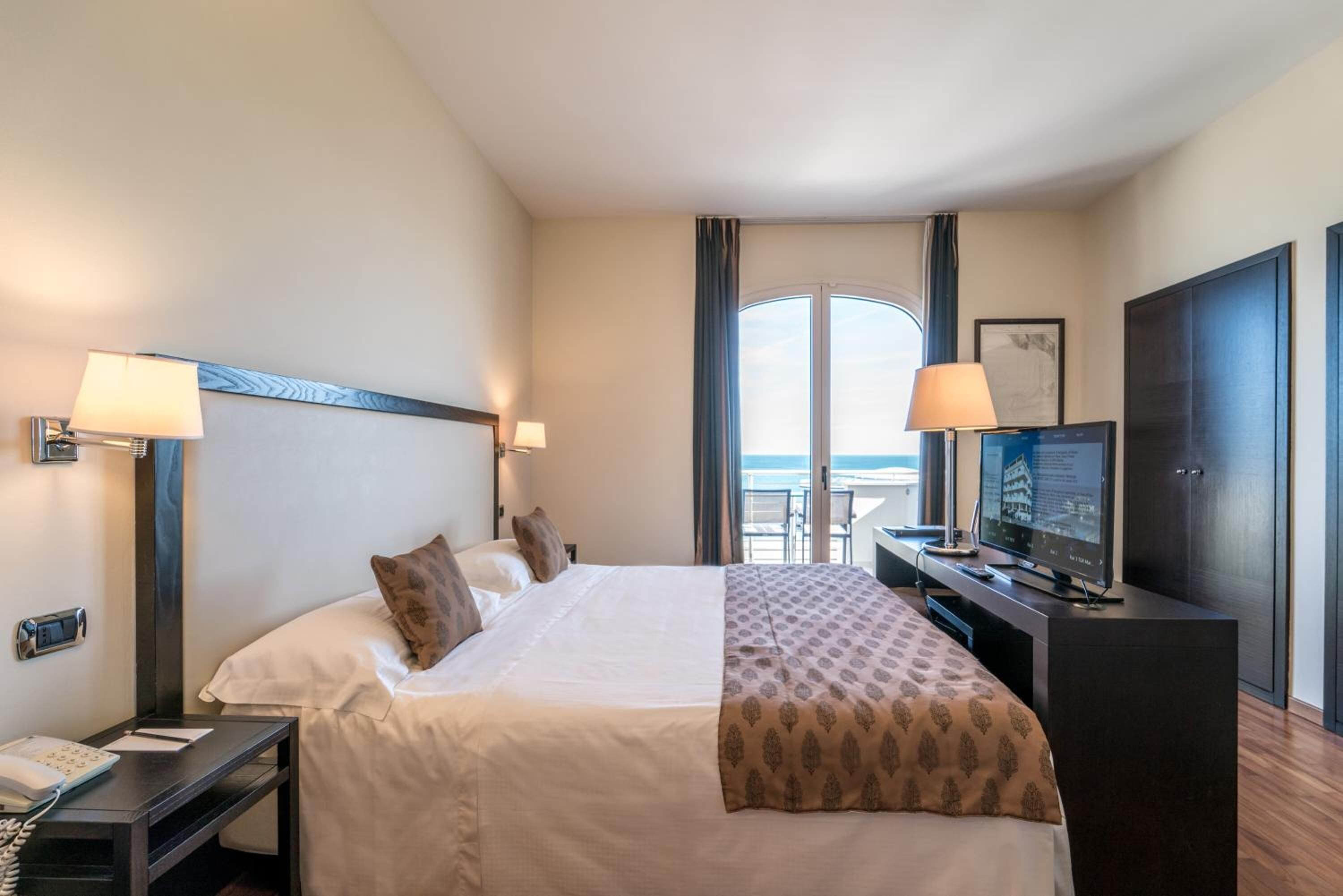 Literie de qualité supérieure, minibar, coffres-forts dans les chambres