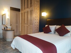 Economy Room, 1 Bedroom | Frette Italian sheets, premium bedding, down duvets, Select Comfort beds - Hotel & Spa Doña Urraca San Miguel de Allende (San Miguel de Allende)