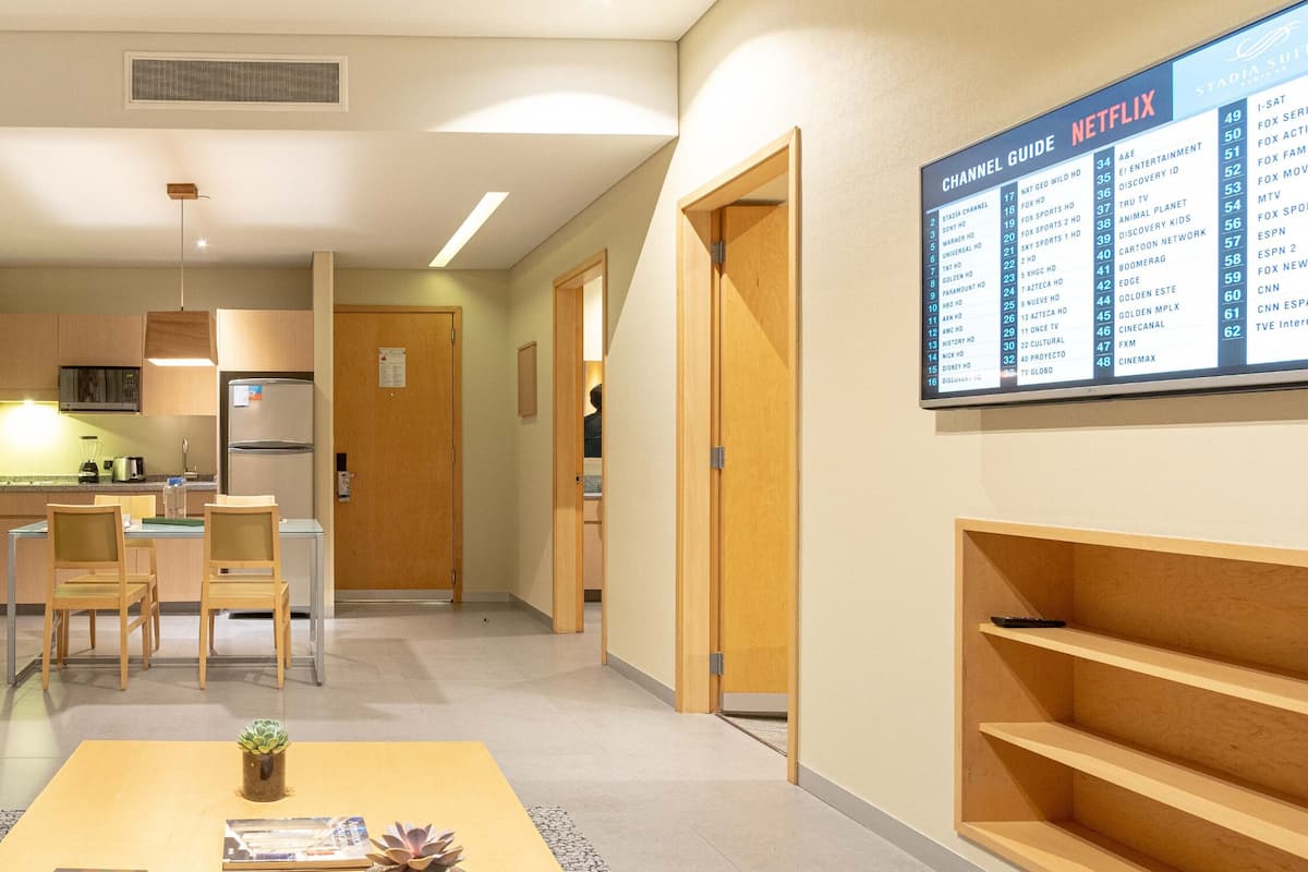 Executive Suite | 1 bedroom, premium bedding, in-room safe, desk