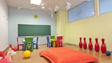Área de juegos infantiles techada