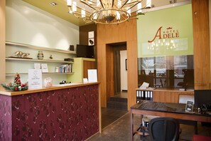 Reception - Hotel Adele (Berlin)