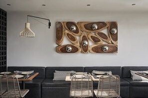 32-inch flat-screen TV with digital channels, TV - Loizos Stylish Residences (Santorini)