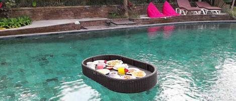 Indoor pool, outdoor pool