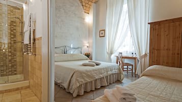 2 bedrooms, premium bedding, in-room safe, desk