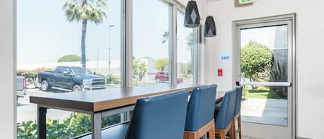 Frokostbuffé er inkludert