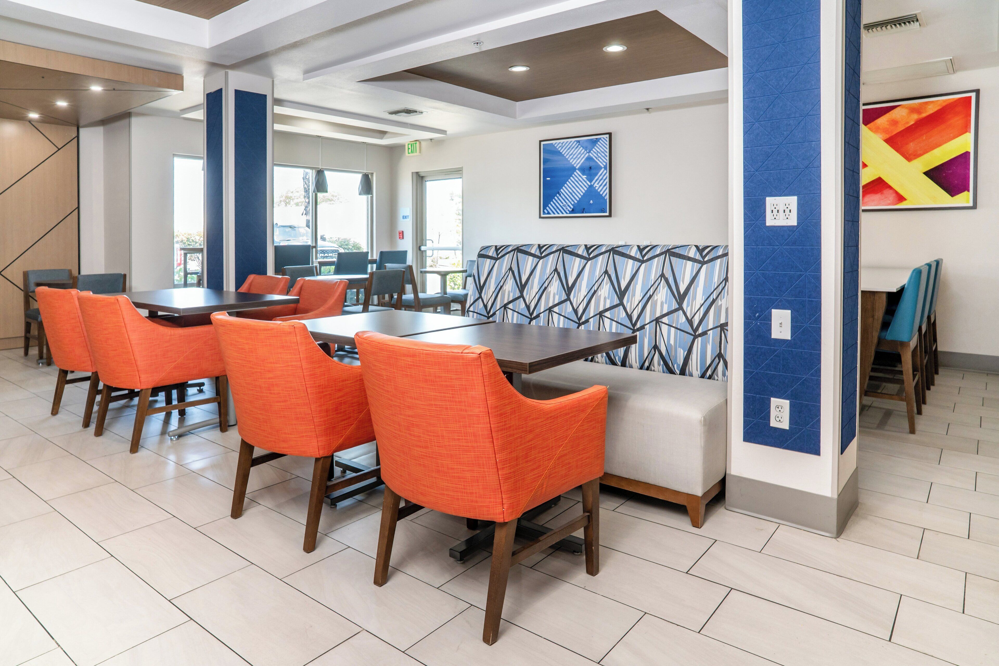 Free buffet breakfast