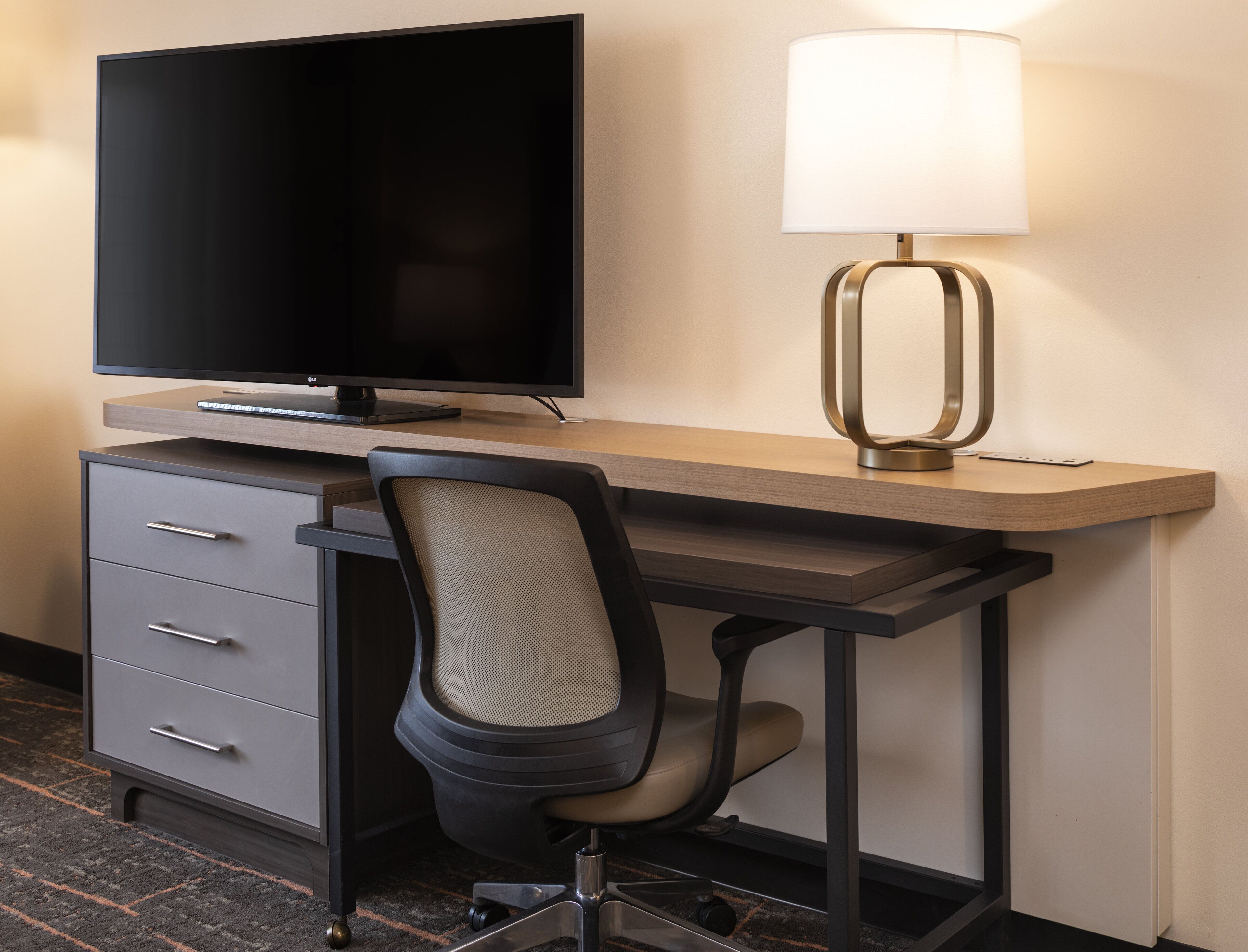 1 bedroom, desk, laptop workspace, blackout curtains