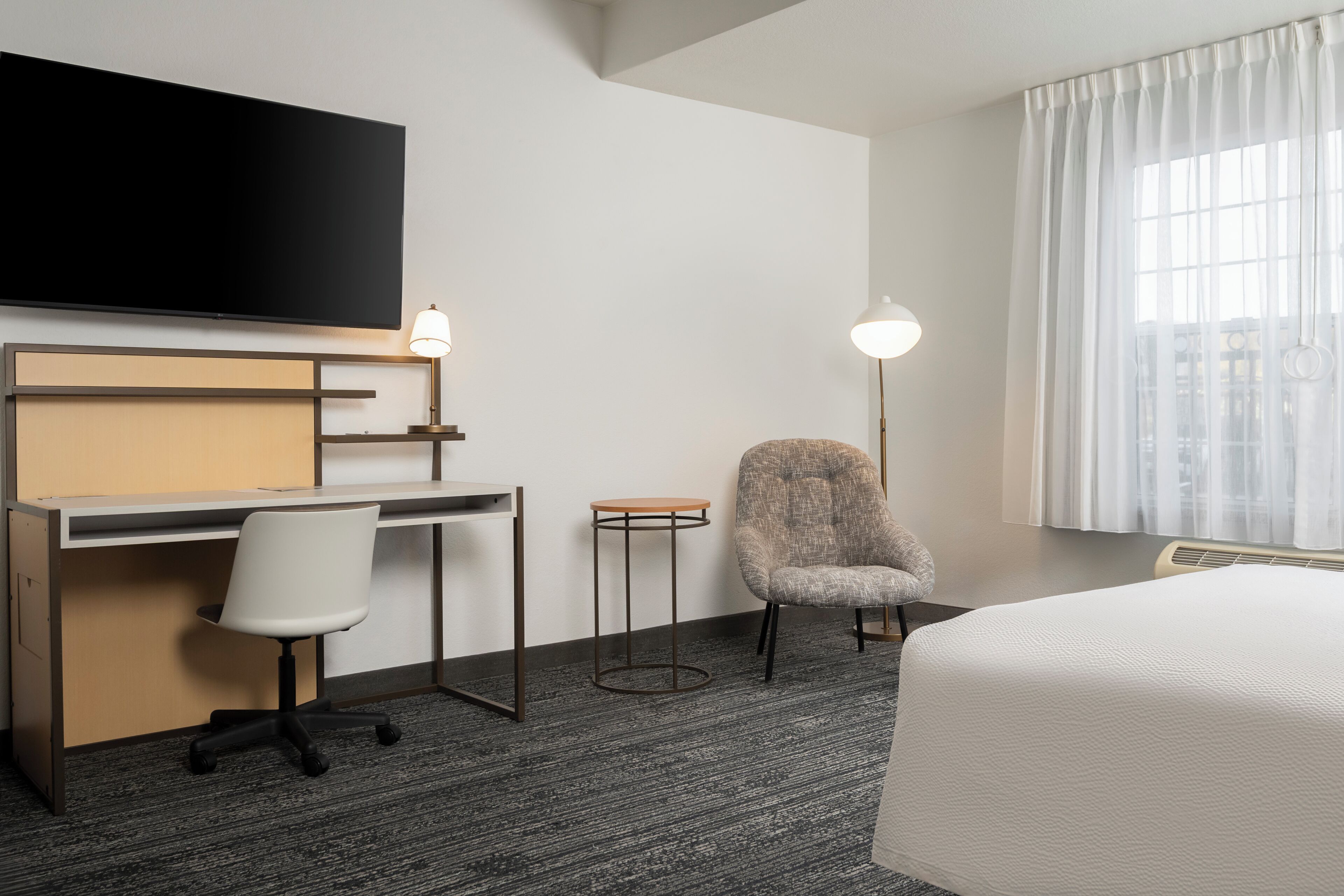 Suite, 1 Bedroom (Mobility/Hearing Accessible, Tub) | Desk, iron/ironing board, free cribs/infant beds, WiFi