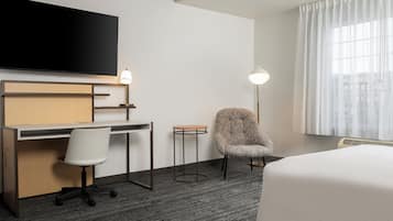 Suite, 1 Bedroom (Mobility/Hearing Accessible, Tub) | Desk, iron/ironing board, free cribs/infant beds, WiFi