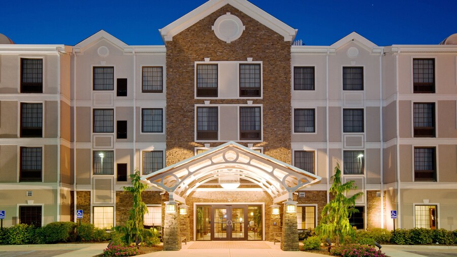 Staybridge Suites Indianapolis-Airport by IHG