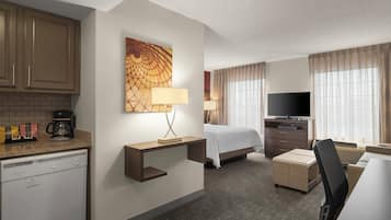 Studio suite, 1 queensize bed, keuken | 1 slaapkamer, een bureau, geluiddichte muren, gratis wifi