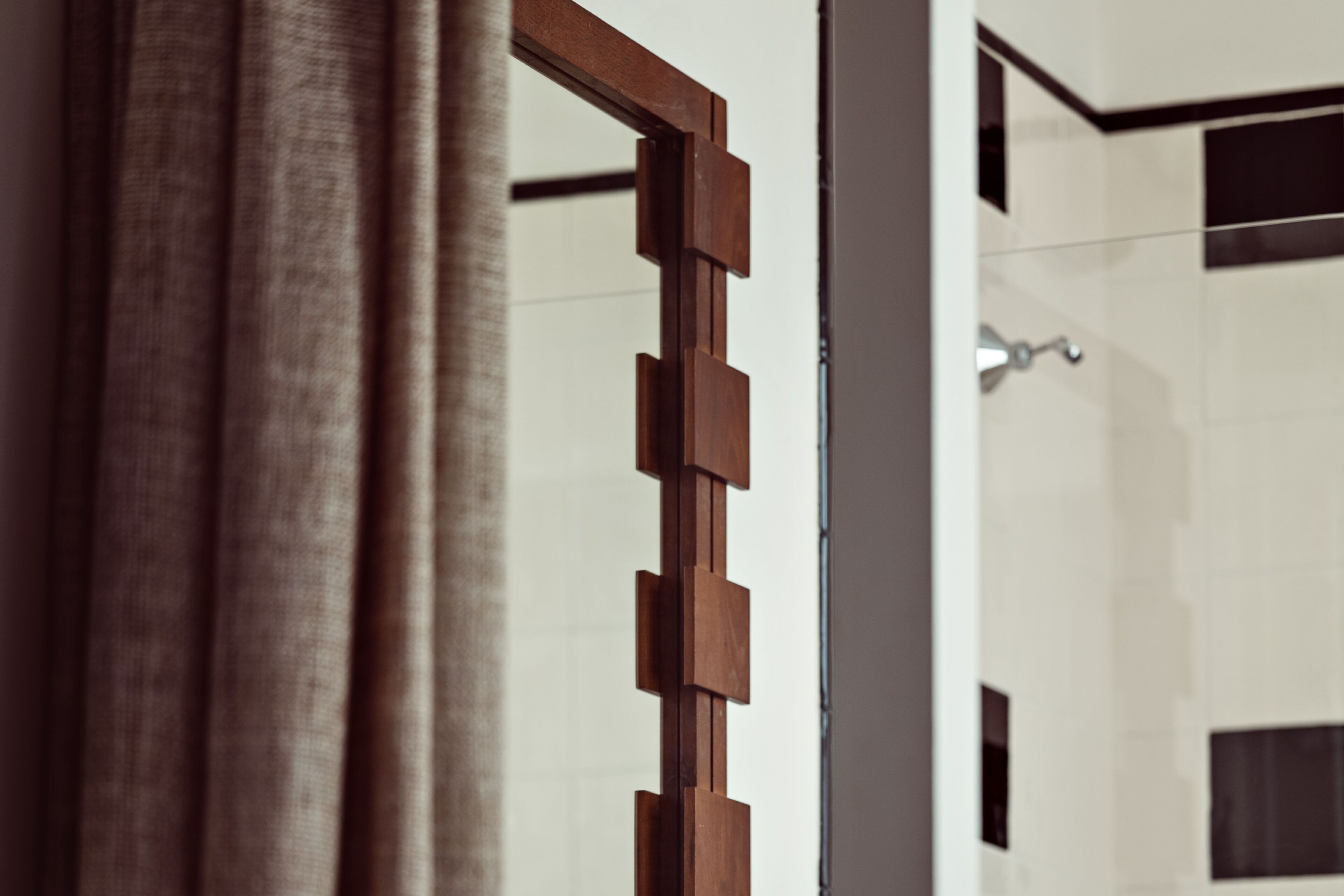 classic double room | bathroom | combined shower/bathtub, hair dryer, slippers, towels