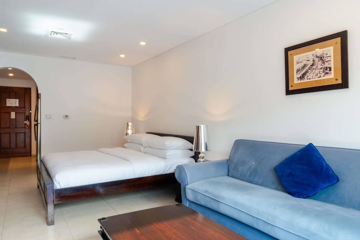 Minibar, in-room safe, desk, blackout drapes