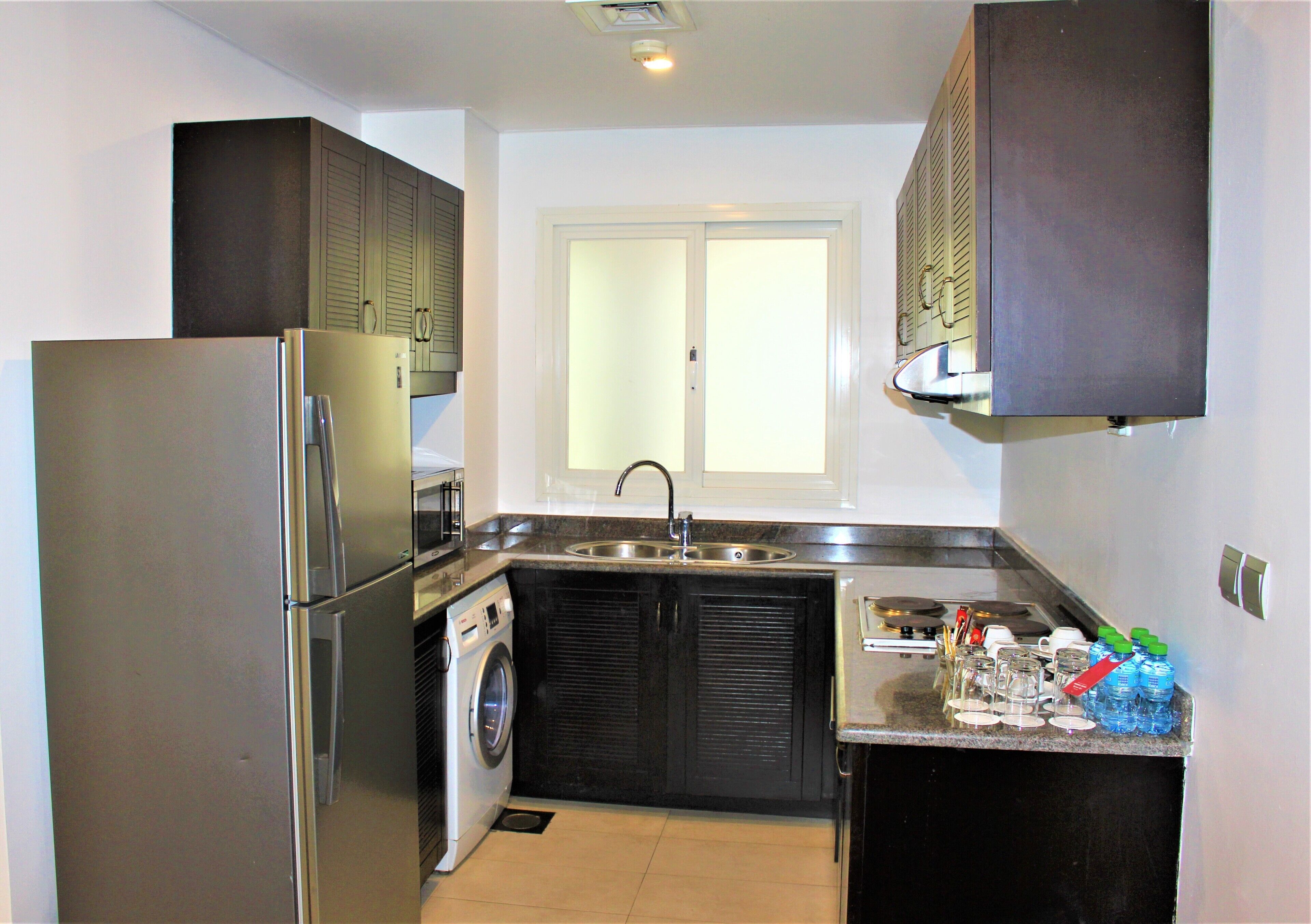 coffee/tea maker, electric kettle, eco-friendly cleaning products