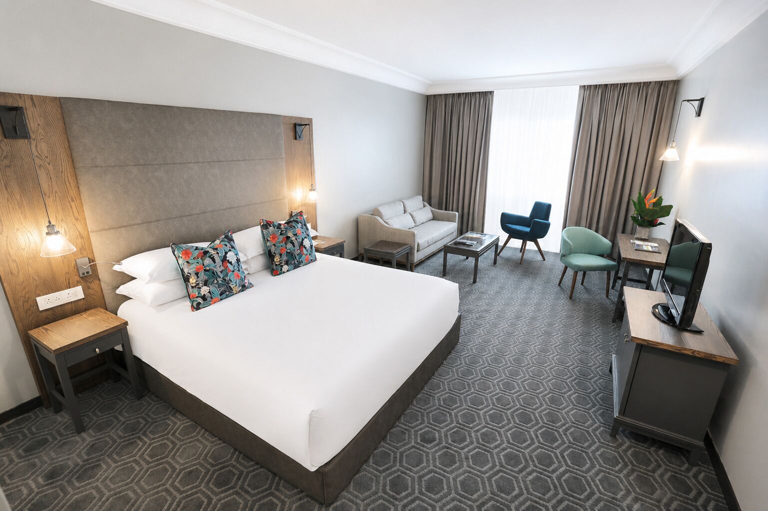 Select King Room | Memory foam beds, minibar, in-room safe, desk