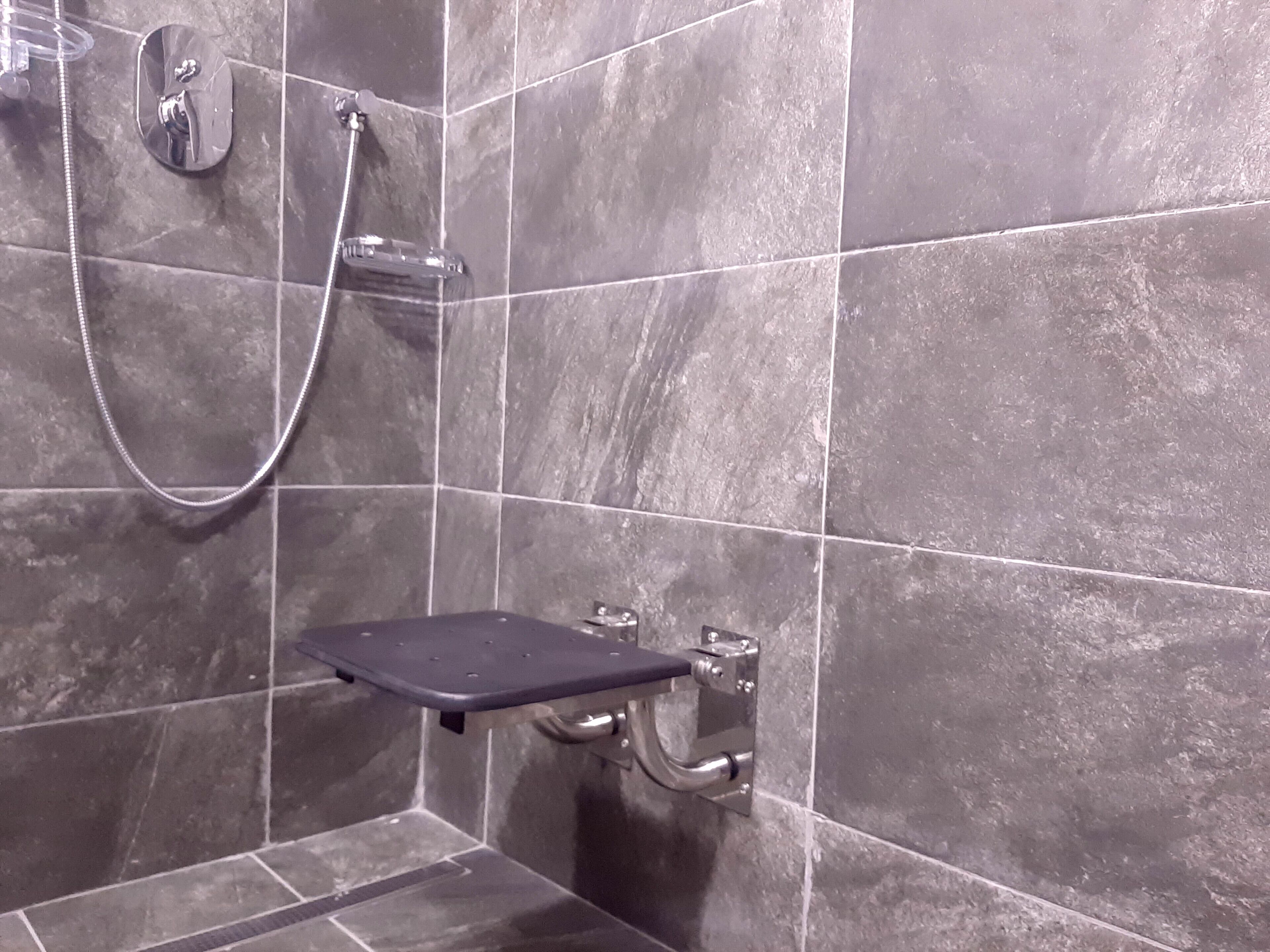 classic twin room | bathroom | shower, rainfall showerhead, designer toiletries, hair dryer