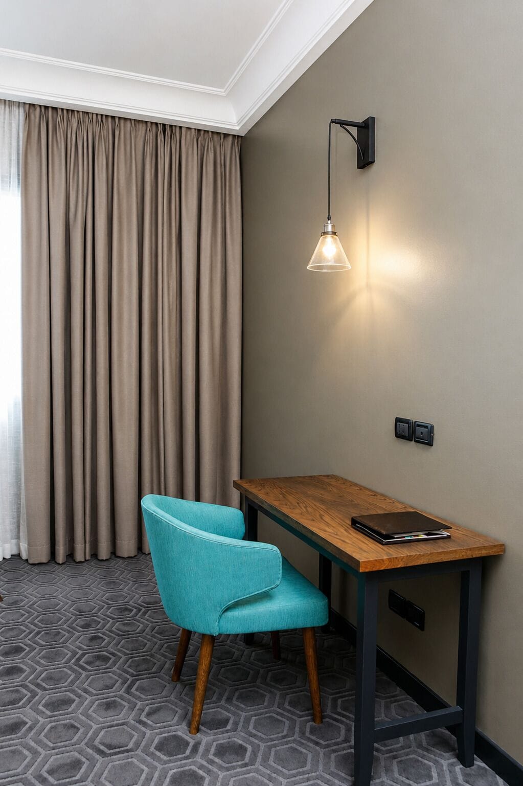 Photo - Fiesta Royale Hotel