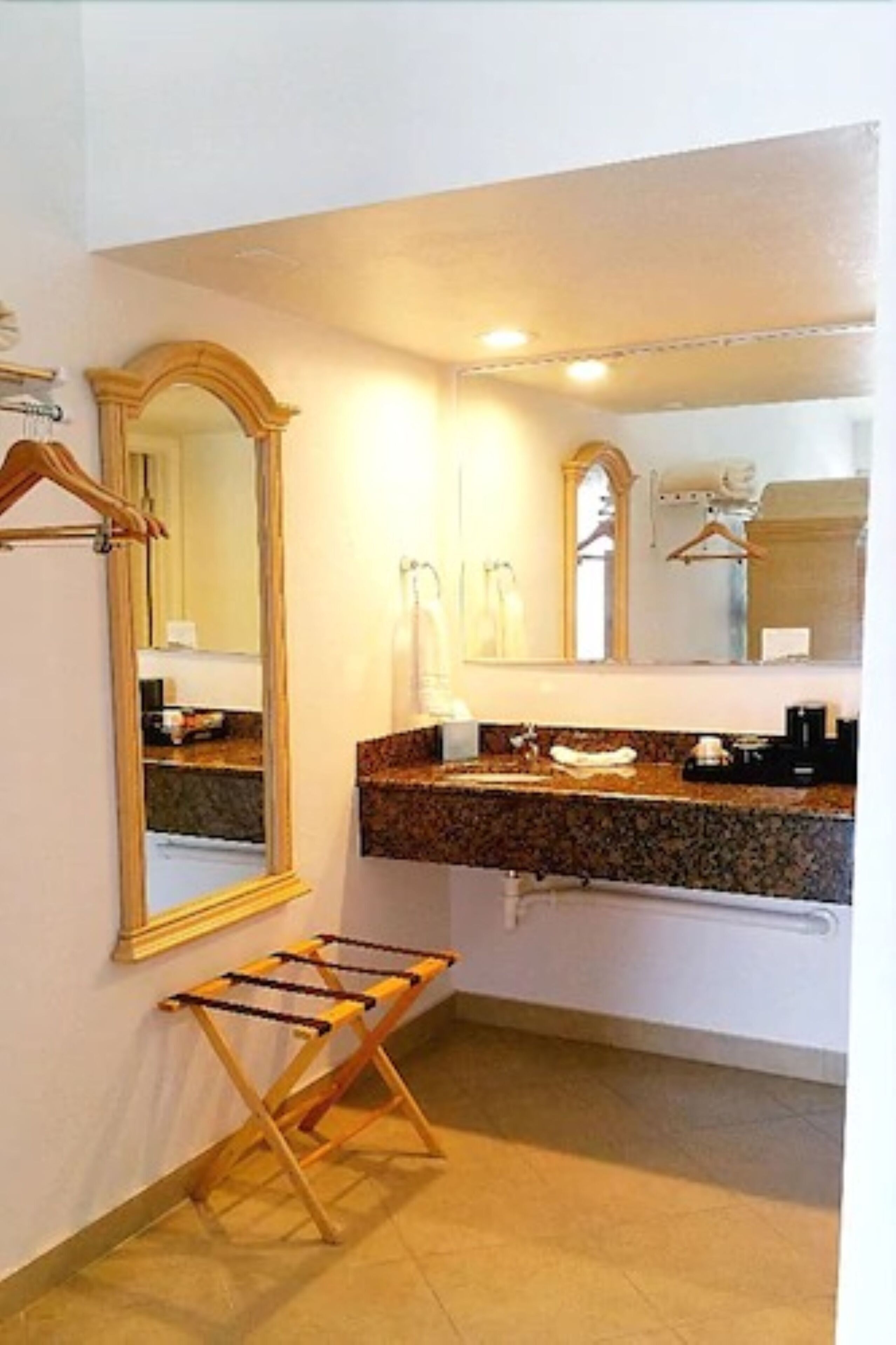 Photo - Dolphin Key Resort - Cape Coral