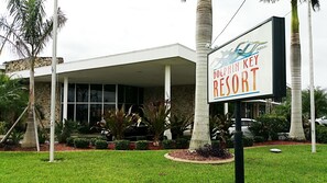 Front of property - Dolphin Key Resort (Cape Coral)
