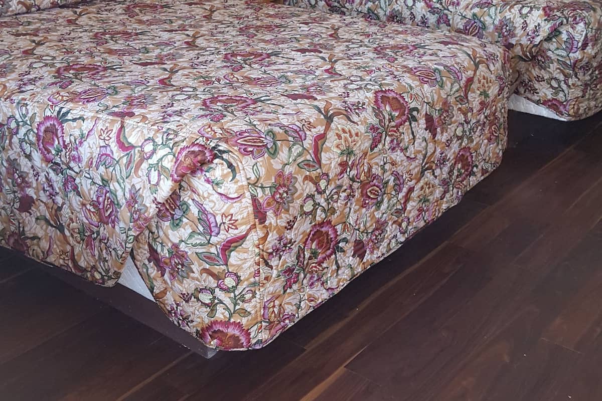 Double Room | Free WiFi, bed sheets