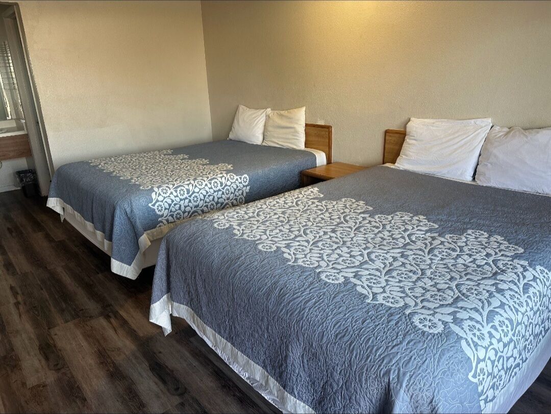 Photo - Best Economy Inn n Suites