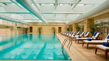 Indoor pool, pool loungers