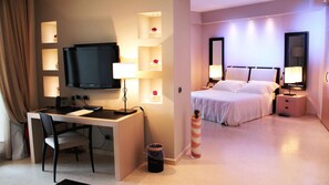 Hypo-allergenic bedding, down duvets, minibar, in-room safe -  Marinagri Greenblu Hotel  (Policoro)