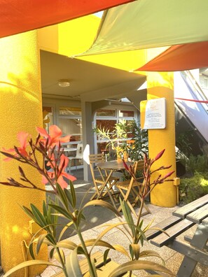 Exterior - Premiere Classe Perpignan Sud (Perpignan)