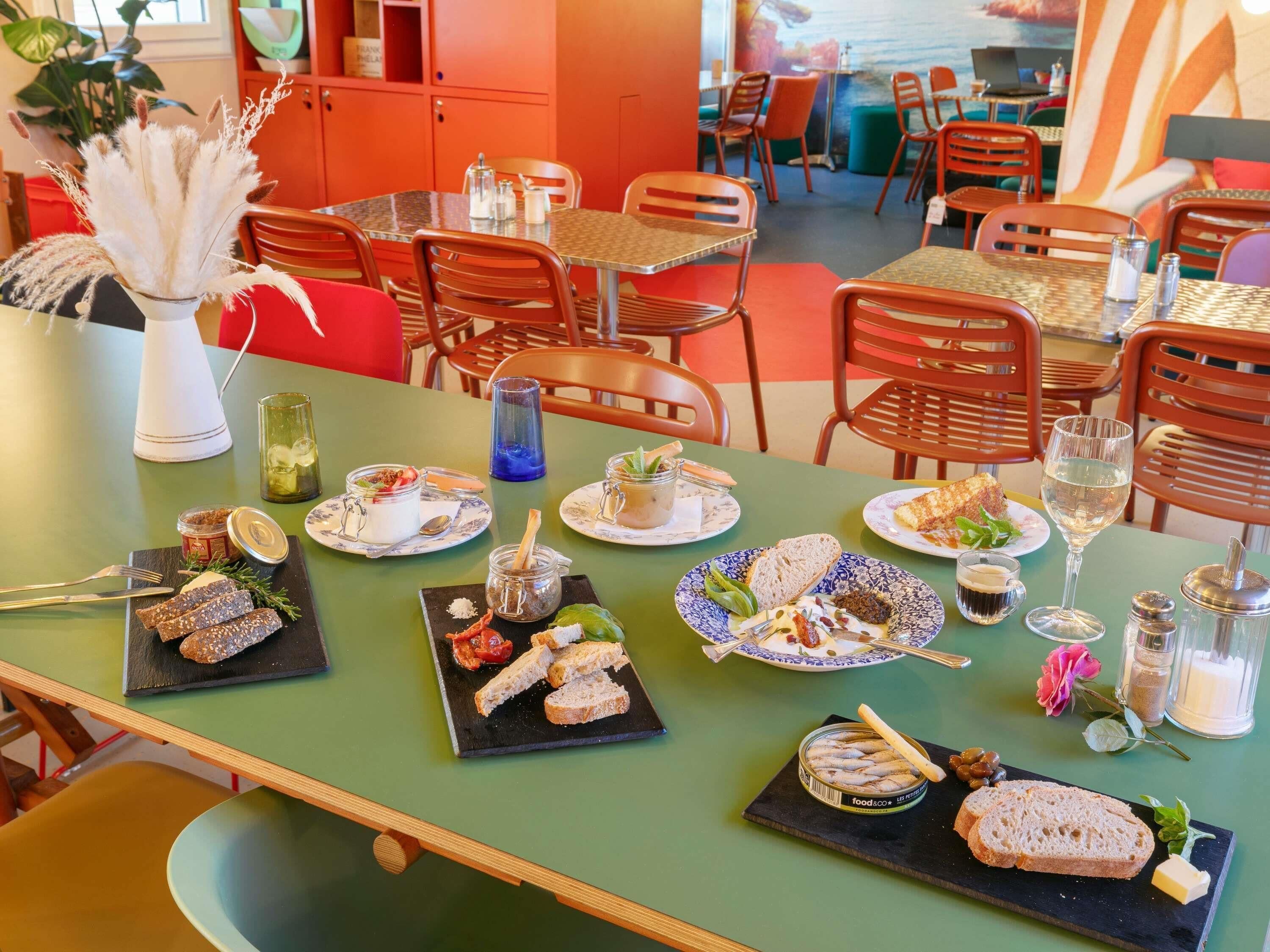 Photo - greet Hotel Nice Aéroport Promenade des Anglais