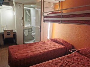 Standard Room, 3 Single Beds