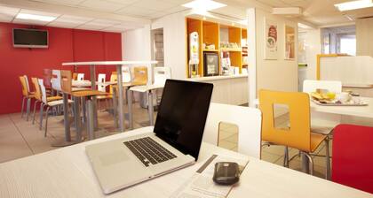 Premiere Classe Lyon Est - Aéroport Saint Exupéry