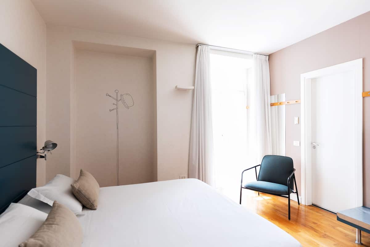 Standard Double Room | 1 bedroom, premium bedding, minibar, in-room safe