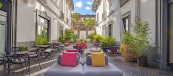 Hotel Piazza Bellini & Apartments