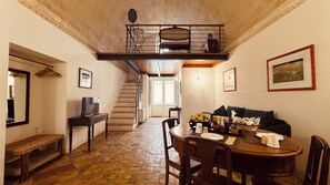 Premium bedding, down duvets, minibar, in-room safe