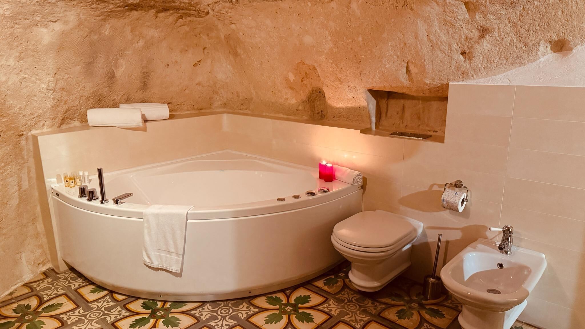 free toiletries, hair dryer, slippers, bidet