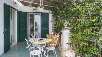 Phòng Suite Junior, quang cảnh biển (3 people) | Hiên