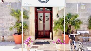 Entrada de la propiedad