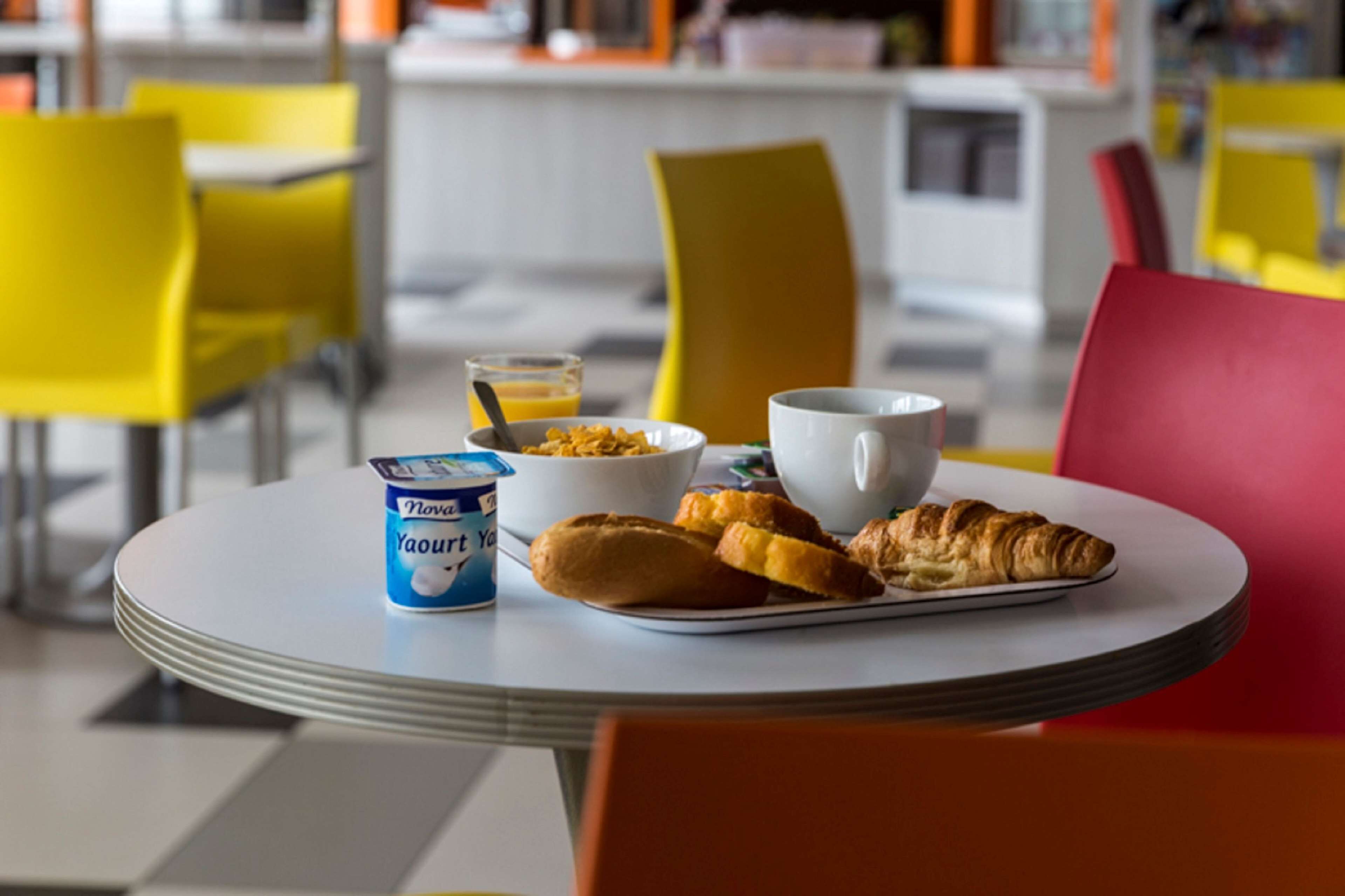 daily buffet breakfast (eur 6.20 per person)