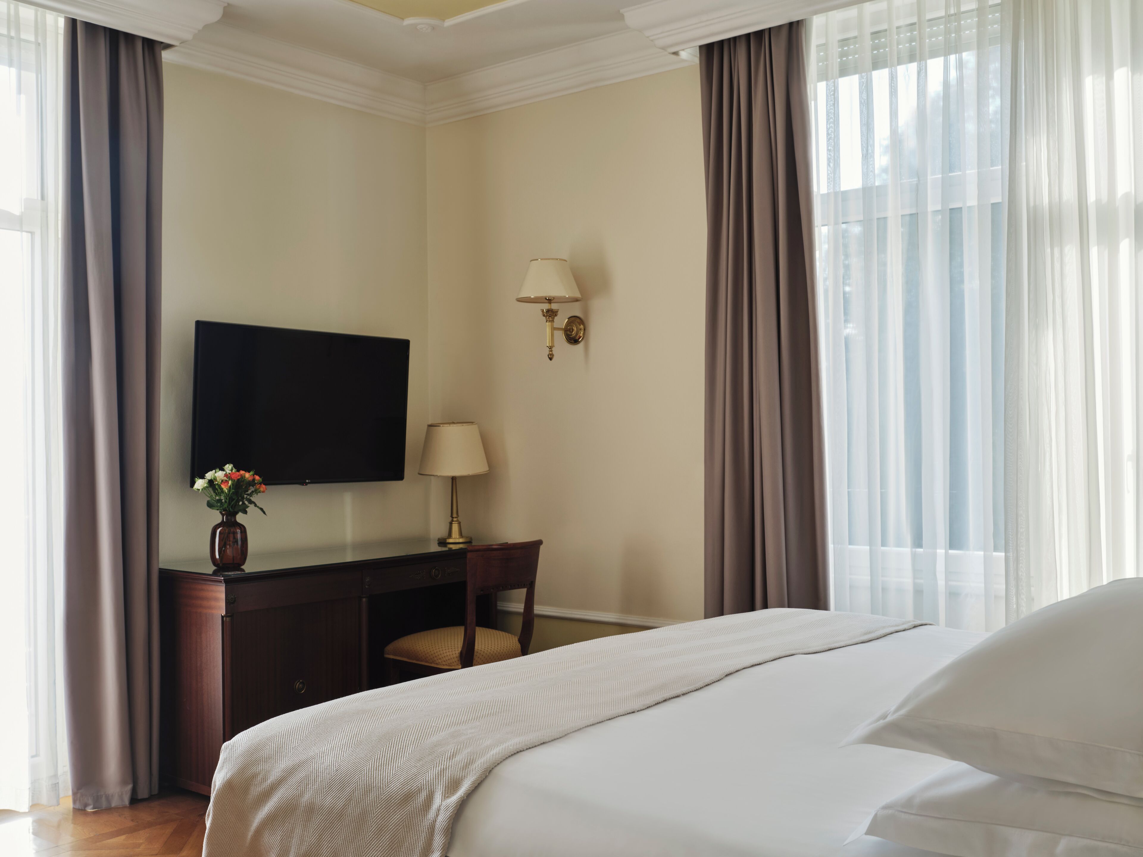 Standard Double or Twin Room, Balcony, Sea View | Minibar, cribs/infant beds, free WiFi, bed sheets